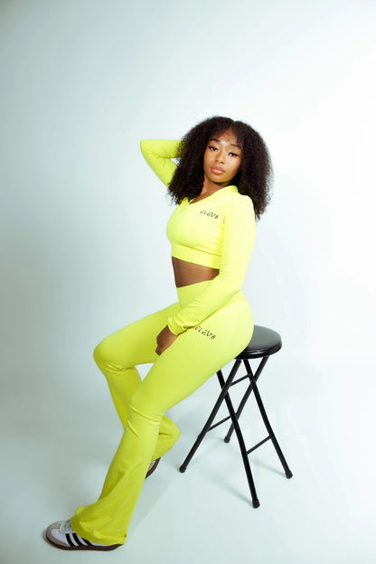 ELEV8 Flare Activewear Set – Bold Yellow