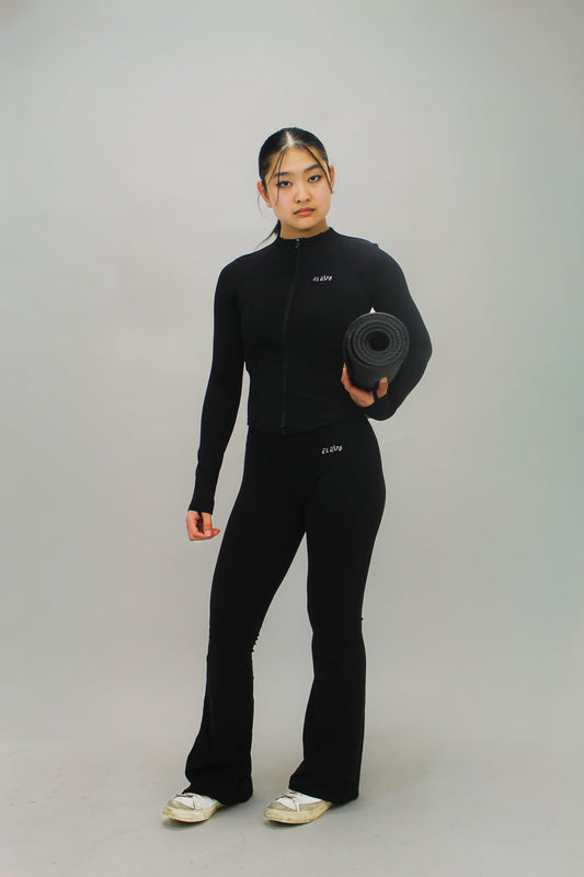 All black yoga set